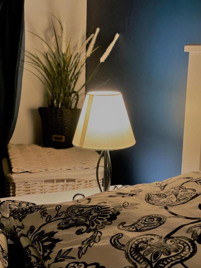 Feels Like Home Juan Flore - Air-Conditioned Furnished Apartment With Terrace & Parking 昂蒂布 外观 照片